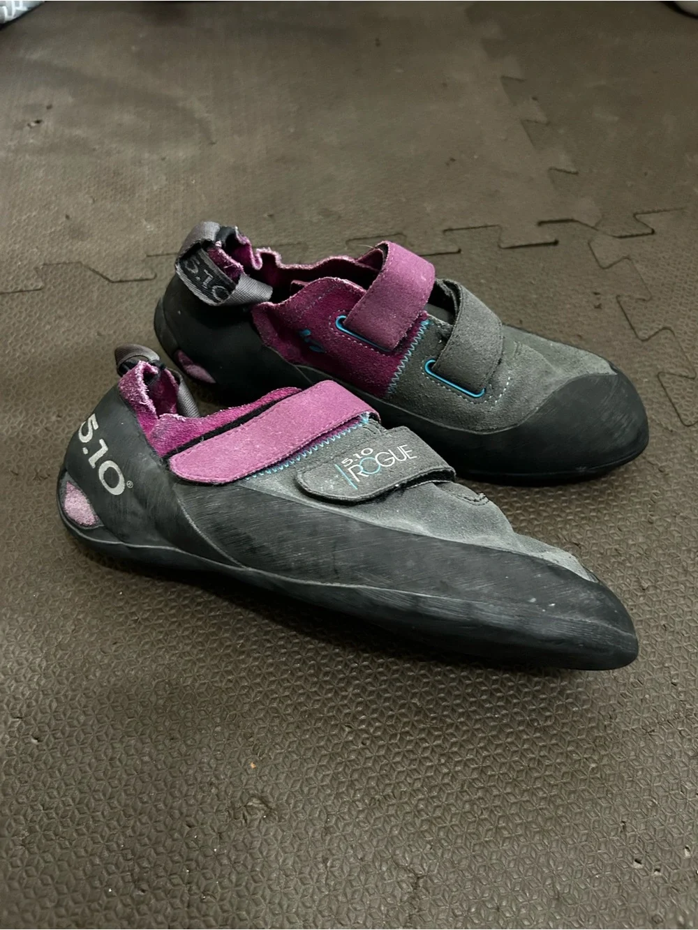 Women’s Five Ten Rogue VCS Climbing Shoe
